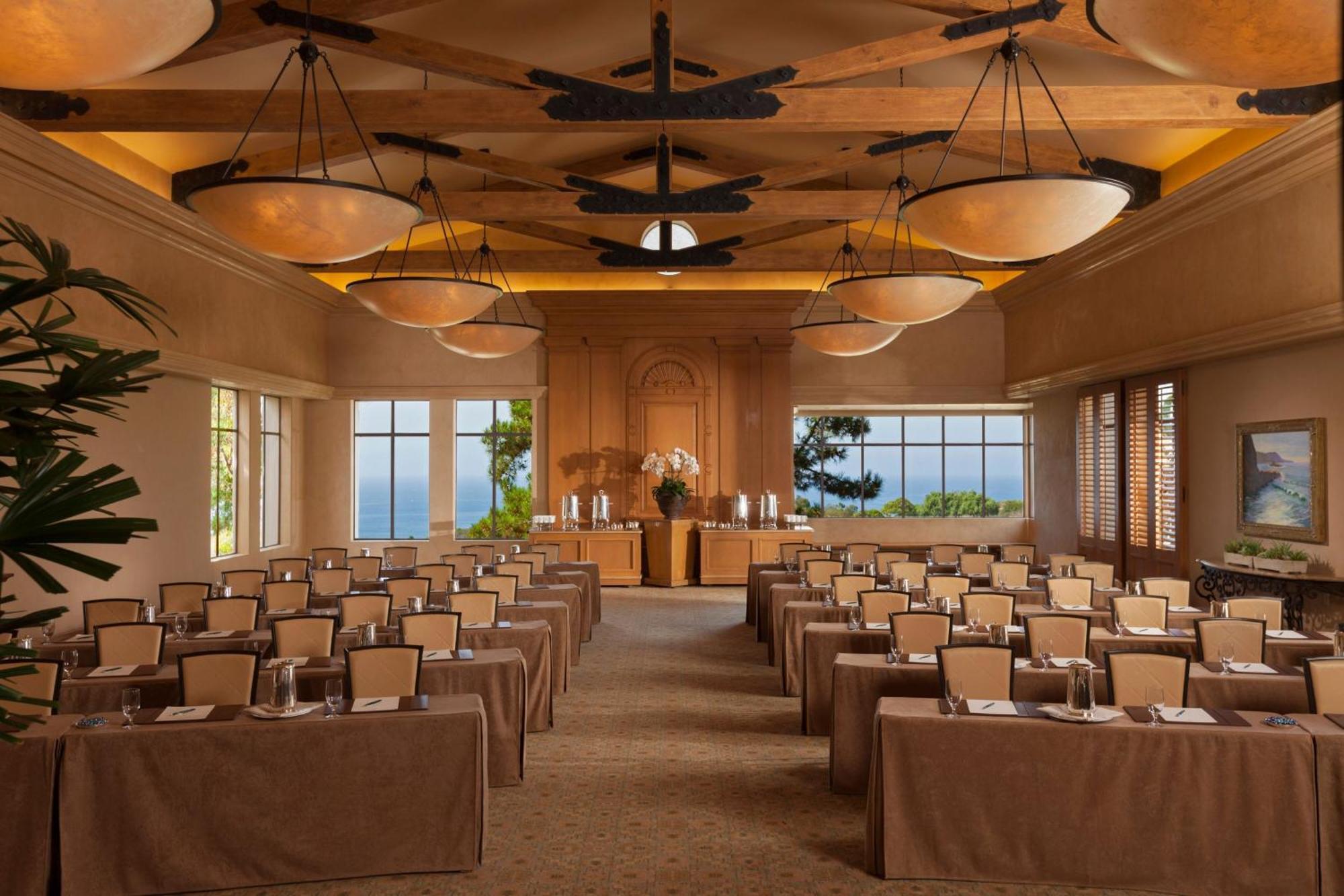 The Resort At Pelican Hill Crystal Cove Exterior photo