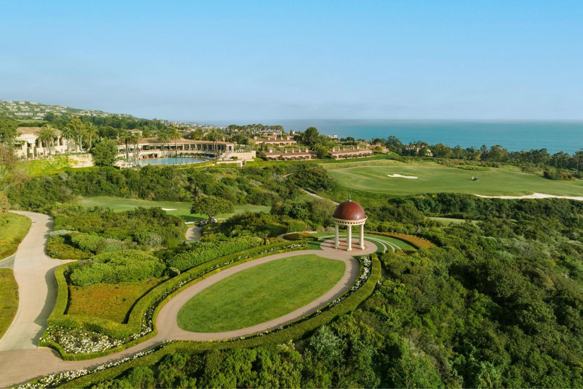 The Resort At Pelican Hill Crystal Cove Exterior photo