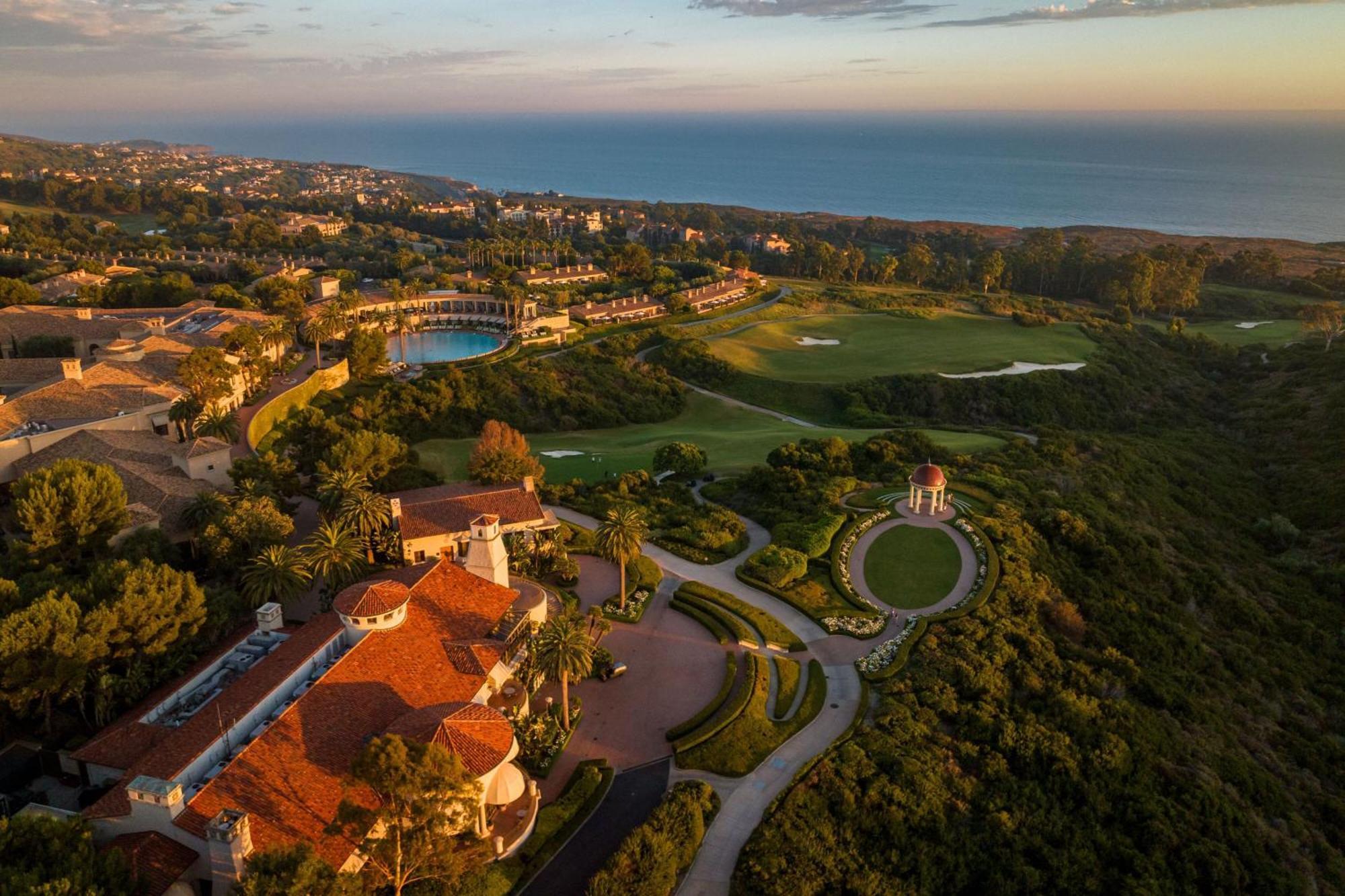 The Resort At Pelican Hill Crystal Cove Exterior photo